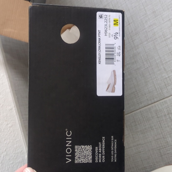 Vionic Kensley Patent Loafers - Picture 9 of 10